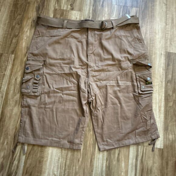 GALAXY BY HARVIC Men's Distressed Vintage Belted Cargo Shorts Size 48 NWOT - Picture 1 of 6